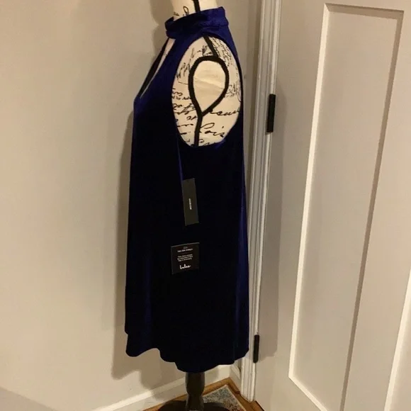 Lulu’s Navy Velour Style Dress Size Medium New - Picture 3 of 10